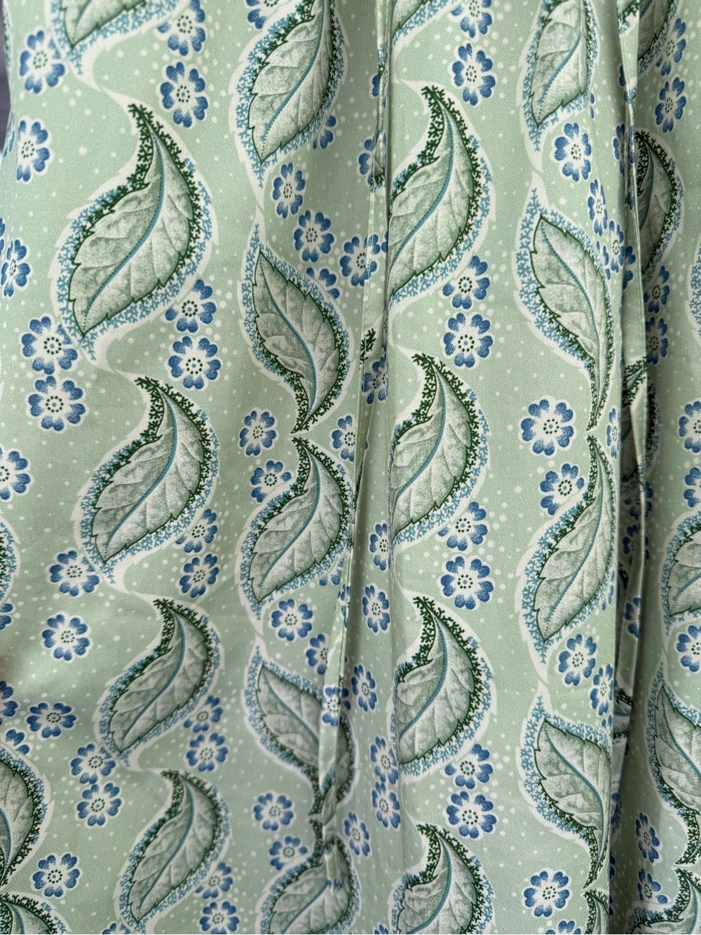 Hill House Ophelia Dress in Artist's Edition: F. Steiner & Co. Eucalyptus Floral - Picture 3 of 16